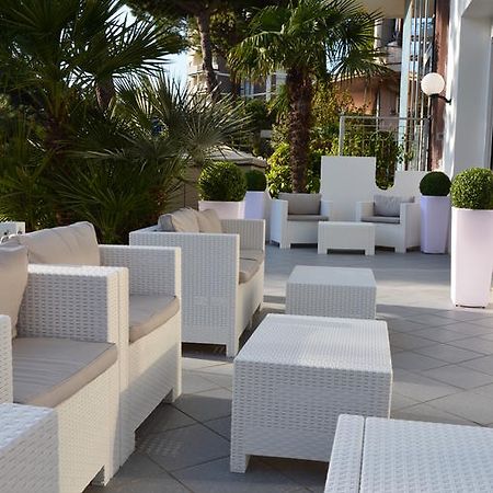 Hotel Mirage Мілано-Маріттіма Екстер'єр фото